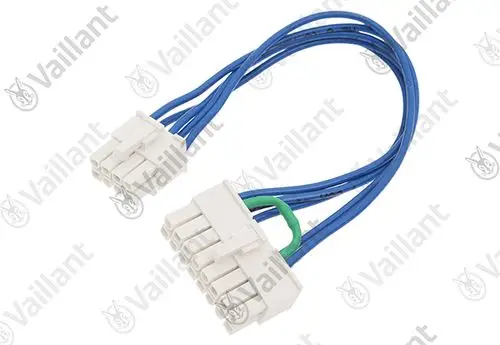 Vaillant Kabelbaum mit zwei weißen Steckverbindern und blauen Drähten. Der Kabelbaum ist für den Reset von spezifischen Geräten vorgesehen.